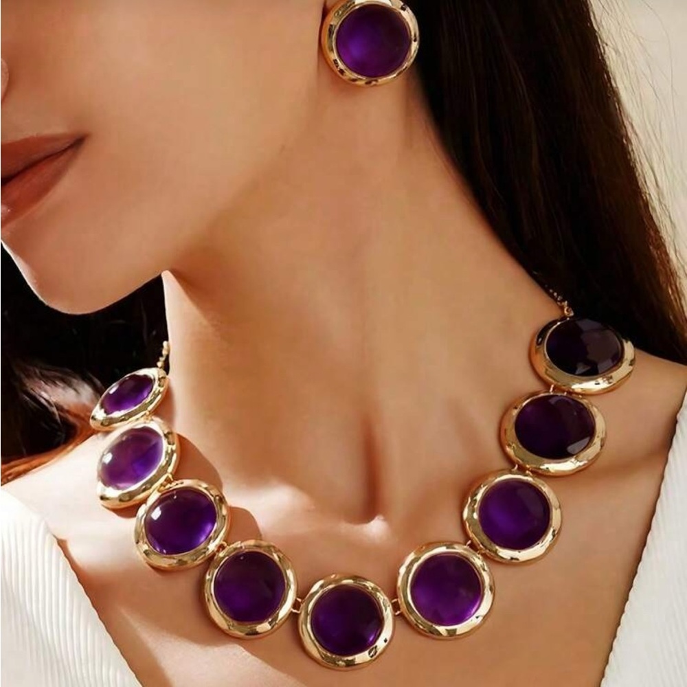 Luxurious Gold and Purple Necklace Set